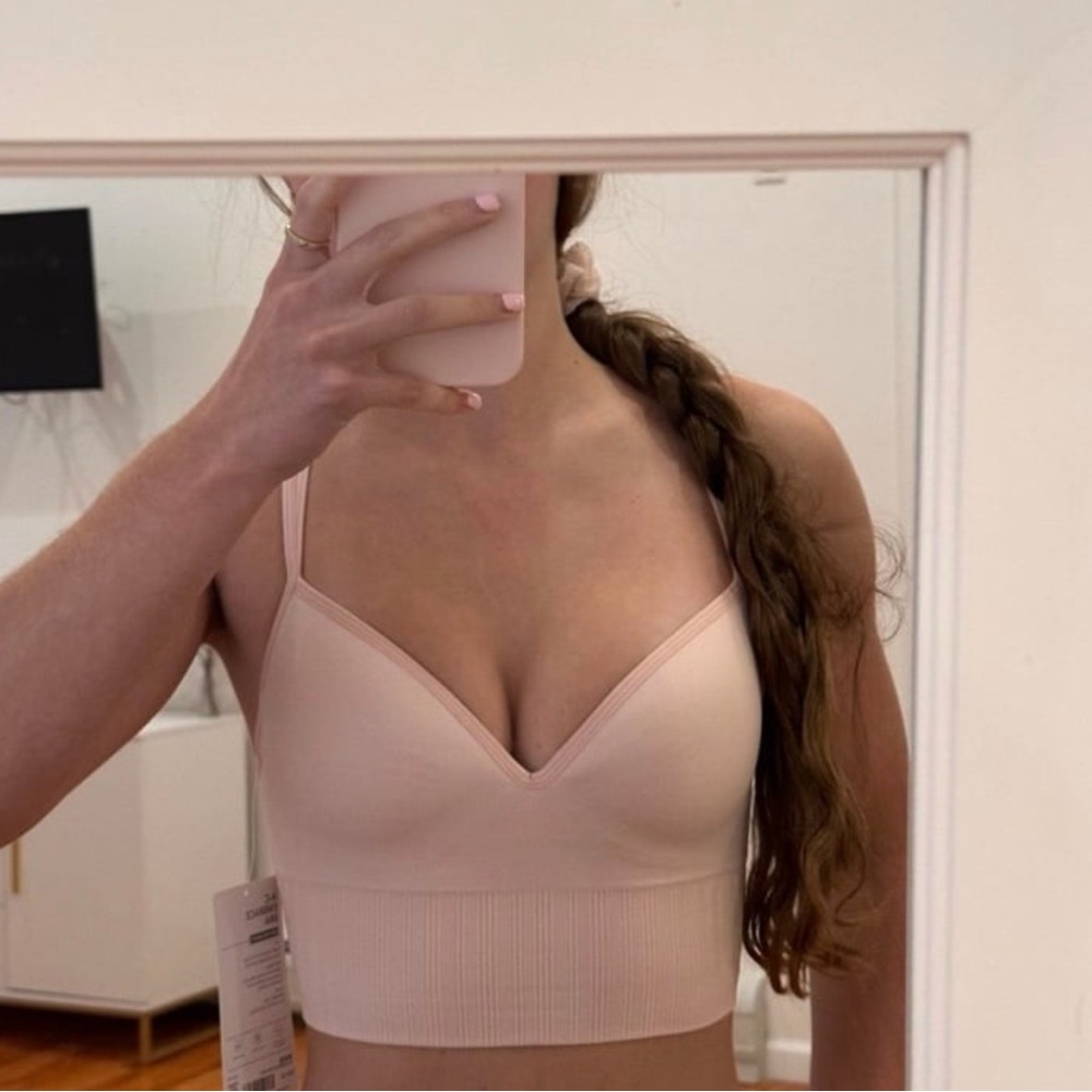 Athleta light support bra
